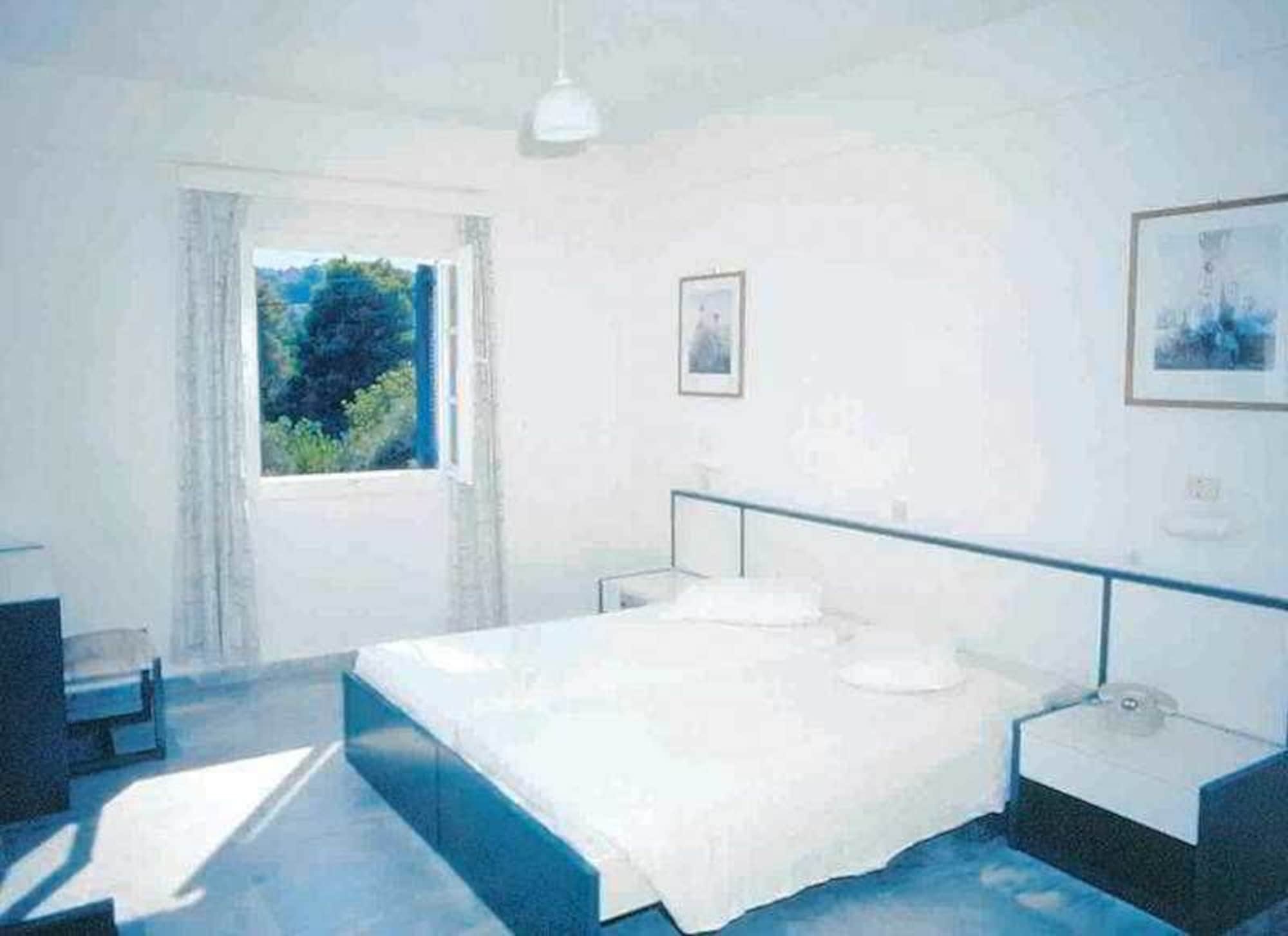 Muses Hotel Koukounaries Exterior photo
